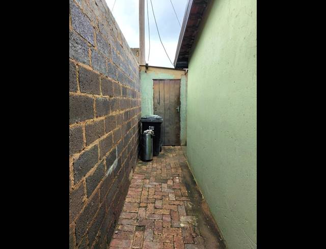 3 BEDROOM HOUSE FOR SALE IN BRAM FISCHERVILLE